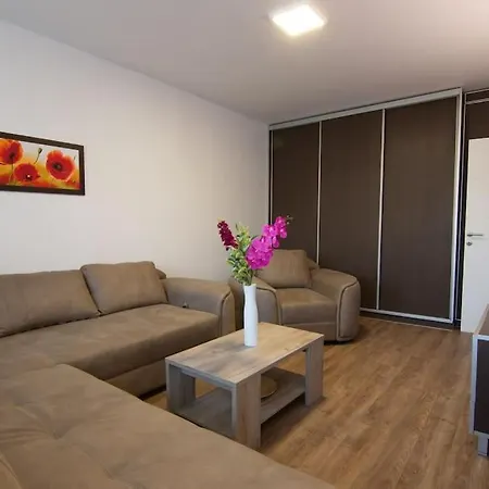 Sava Centar-Arena, Apartman Ema Белград Экстерьер фото